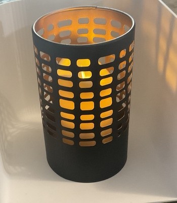 Ganz Luxurylite LED Wax Pillar Candle Ivory Color 3  X 5  IN HOLDER EUC