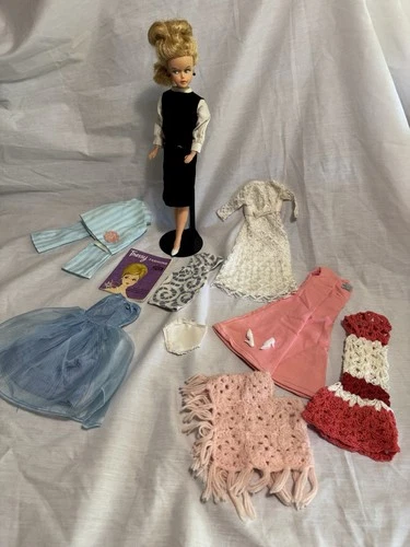 Vtg 1960s Tressy American Character Grow Hair Works Doll No Key Clothes Lot