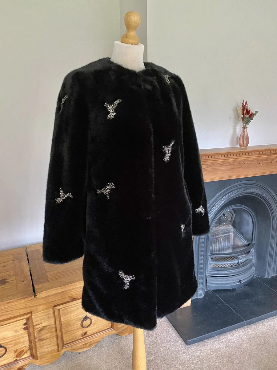 Zara coat shop with fur cuffs