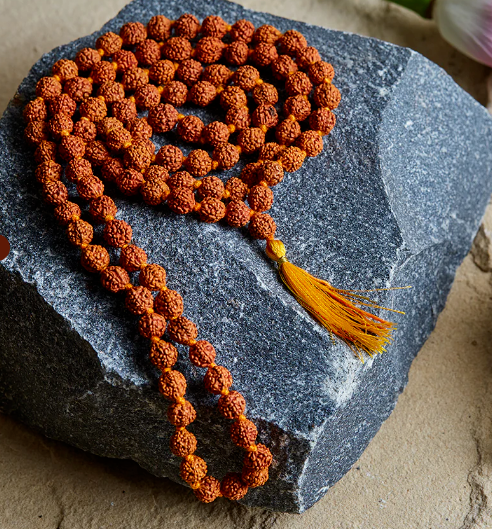 Rudraksha 5 Mukhi Mala – 108 Perlen, 6 Mm, Energetisiert, Für Yoga & Meditation