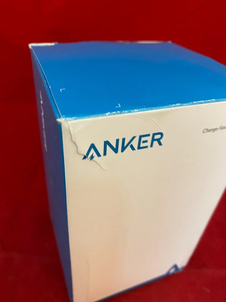 Зарядное устройство быстрое беспроводное Anker 313 PowerWave A2524 подставка подставка сертифицированная Qi - Изображение 3 из 4