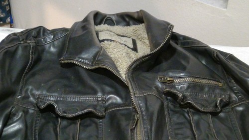 Sonoma Men's Bomber Jacket-Distressed Faux Leather- Size L- Brown Faux Fur Lined - Picture 4 of 20