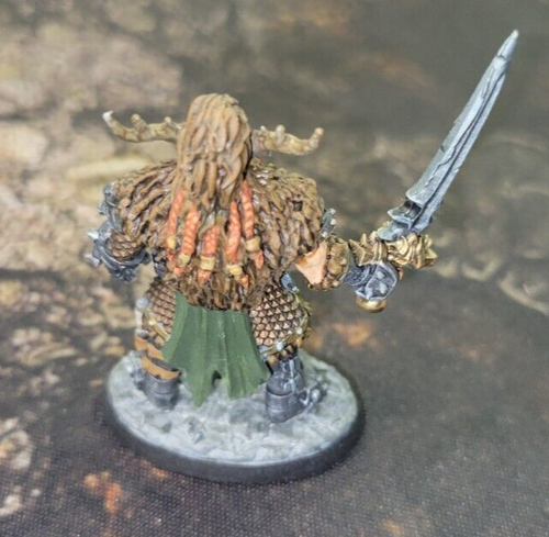 Reaper Bones Byverion Thornforged Dungeons & Dragons Huaman Fighter/Barbarian - Picture 3 of 7