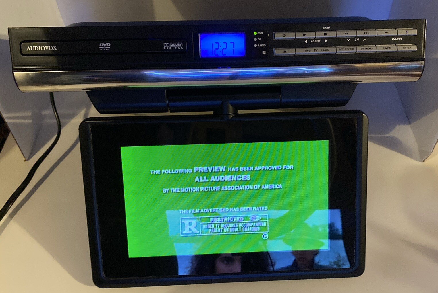 Audiovox VE927 9” Inch Kitchen Under LCD TV DVD AM/FM Player eBay