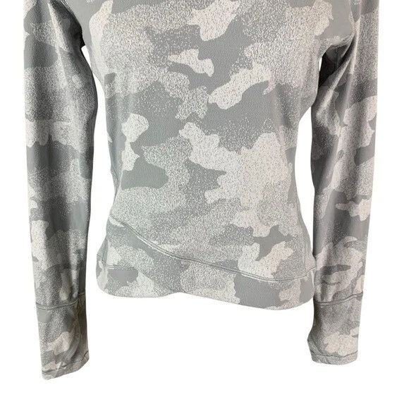 lululemon long sleeve crew neck camo print stretchy athletic shirt