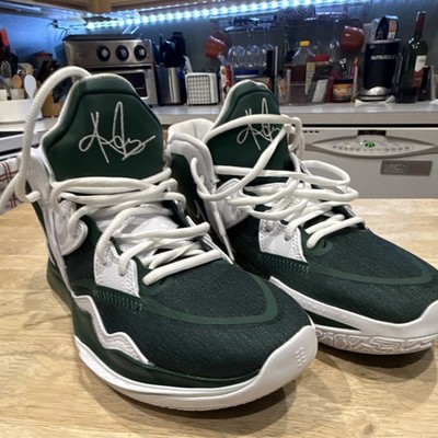 Nike Kyrie Infinity TB Men s Mid-Top Basketball Sneakers Gorge Green/White