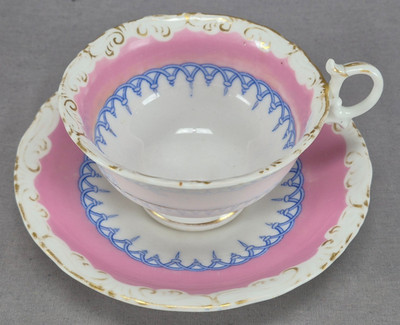 Grainger Worcester Blue Arches Pink & Gold Tea Cup & Saucer C. 1850s