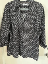 Women's Croft & Barrow Tailored Button-Down Shirt ~ Sz 3X.  Black & White