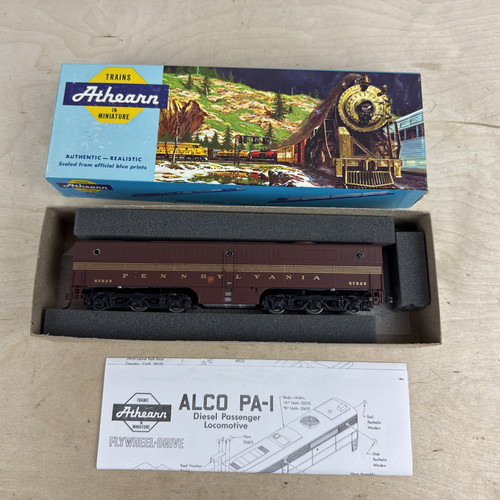 Locomotora de colección Athearn ALCO PA-1 Pennsylvania Railroad escala HO en caja 3344 | Condition: Used
