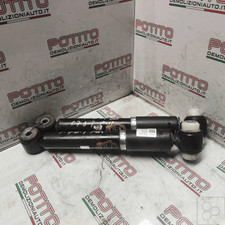 Stoßdämpfer hinten. Rechts MERCEDES-BENZ Classe A Lunga (V168) 170 CDI Mnv