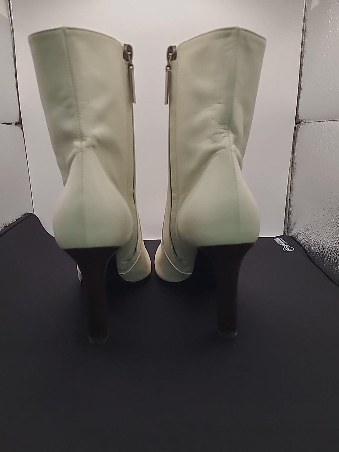 Stivaletti Saint Laurent Jane usati autentici in pelle bianca taglia 37 5 (US 7 5)