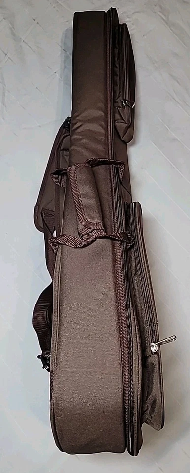 Yamaha Soft Small Body Brown Guitar Case Adj backpack & Front Pocket Padded - Image 4 of 4