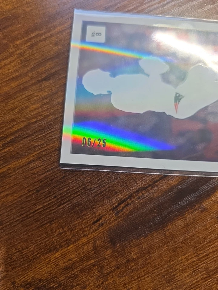 2023 Panini Mac Jones Clearly Donruss Retro 1993 holo Green /25 #8 Patriots - Image 4 of 4