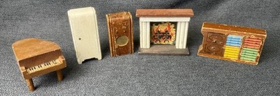 Vintage 1930s/1950s Strombecker Wooden Dollhouse Furniture 5 Pieces