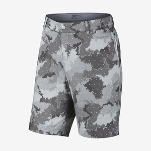 nike modern fit golf shorts