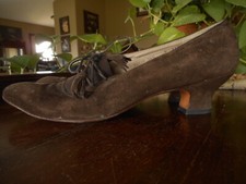 Vintage Brown Suede Ferragamo Salvatore Italy Womens Heels Sz 9 AAA Lace up