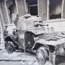 Foto 2WK Wehrmacht Französisch. Panzerspähwagen Panhard AMD-178 P 204 Frankreich