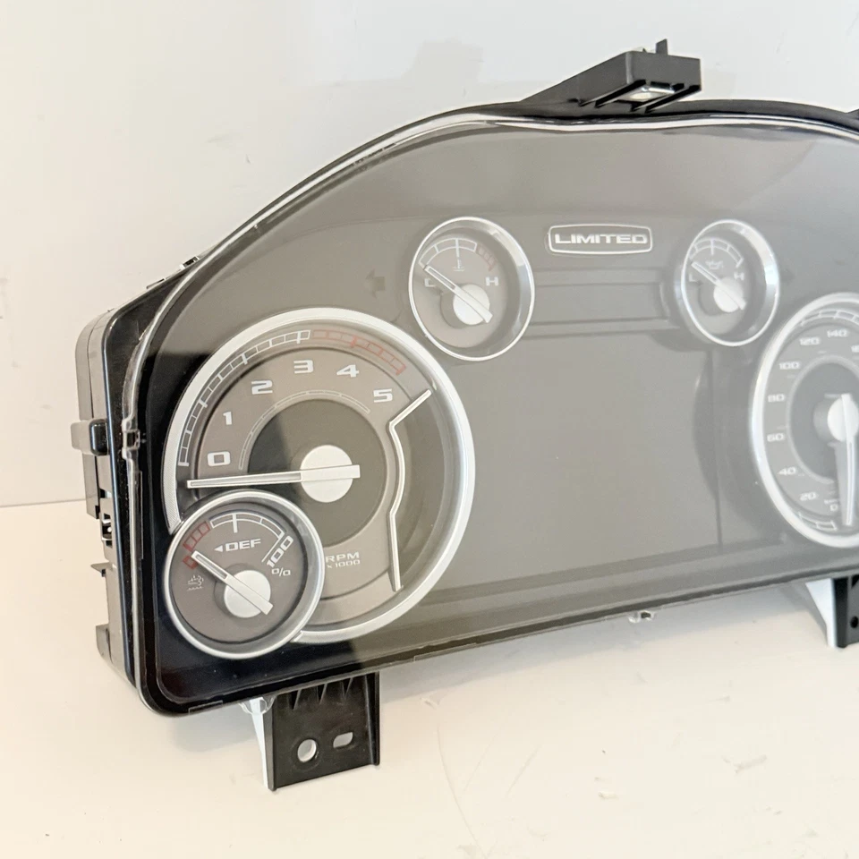 2016 DODGE RAM 2500 INSTRUMENT CLUSTER SPEEDOMETER OEM 68280846AC - Imagem 2 de 4