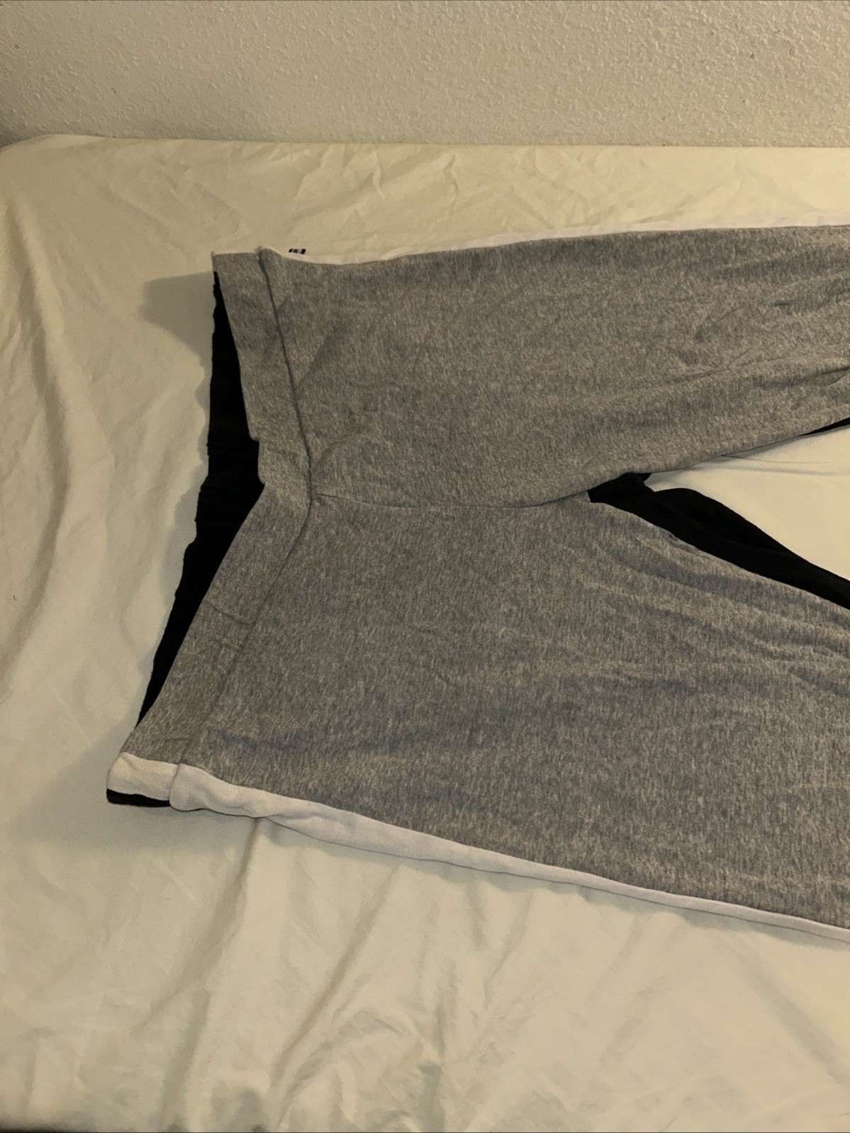 Fabletics Medium Multicolor Pull On Pedal Pusher - image 6