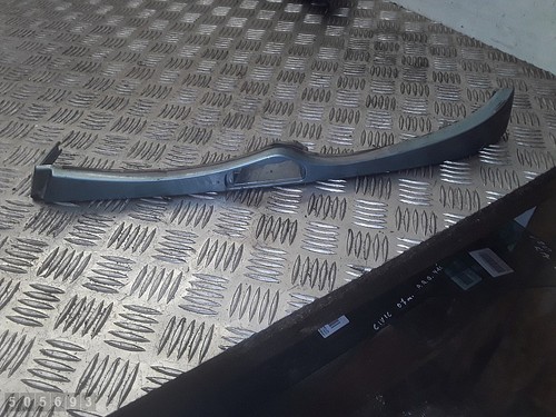 2003 BMW 3 SERIES E46 ABDECKUNG SCHEINWERFER LINKS 51137030551 11460913 DEFECT