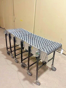BEST FLEX FLEXIBLE 2" SKATE WHEEL CONVEYOR 69"L ( COMPRESS) - 232"L ( EXPAND)
