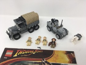 LEGO 7622 Race for the Stolen Treasure Indiana Jones