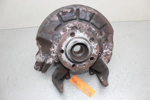 Achsschenkel Radnabe vorne links VW Polo IV 9N3 1.2 Bj.08
