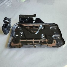 2018-2023 NISSAN KICKS FRONT BATTERY TRAY BRACKET HOLDER SUPPORT OEM*