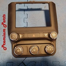 2022 Dodge Ram 8.4"  Radio Trim Bezel Auto AC Temperature Control single zone