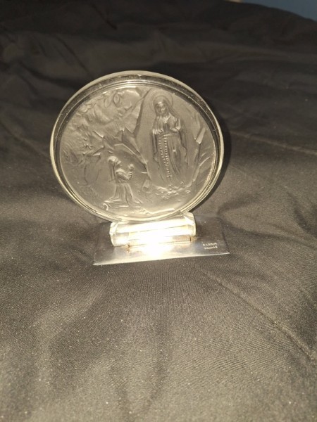 "RARE".........SABINO  "CLEAR ROUND GLASS PLAQUE in HOLDER"----SIGNED TWICE