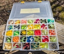 New PRO CRAPPIE TUBE KIT 1021 Pieces Southern Pro Tackle Lure Jig Head & Body 