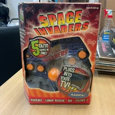 Radica Arcade Legends Space Invaders / 5 Taito Games in One Plug Into TV New