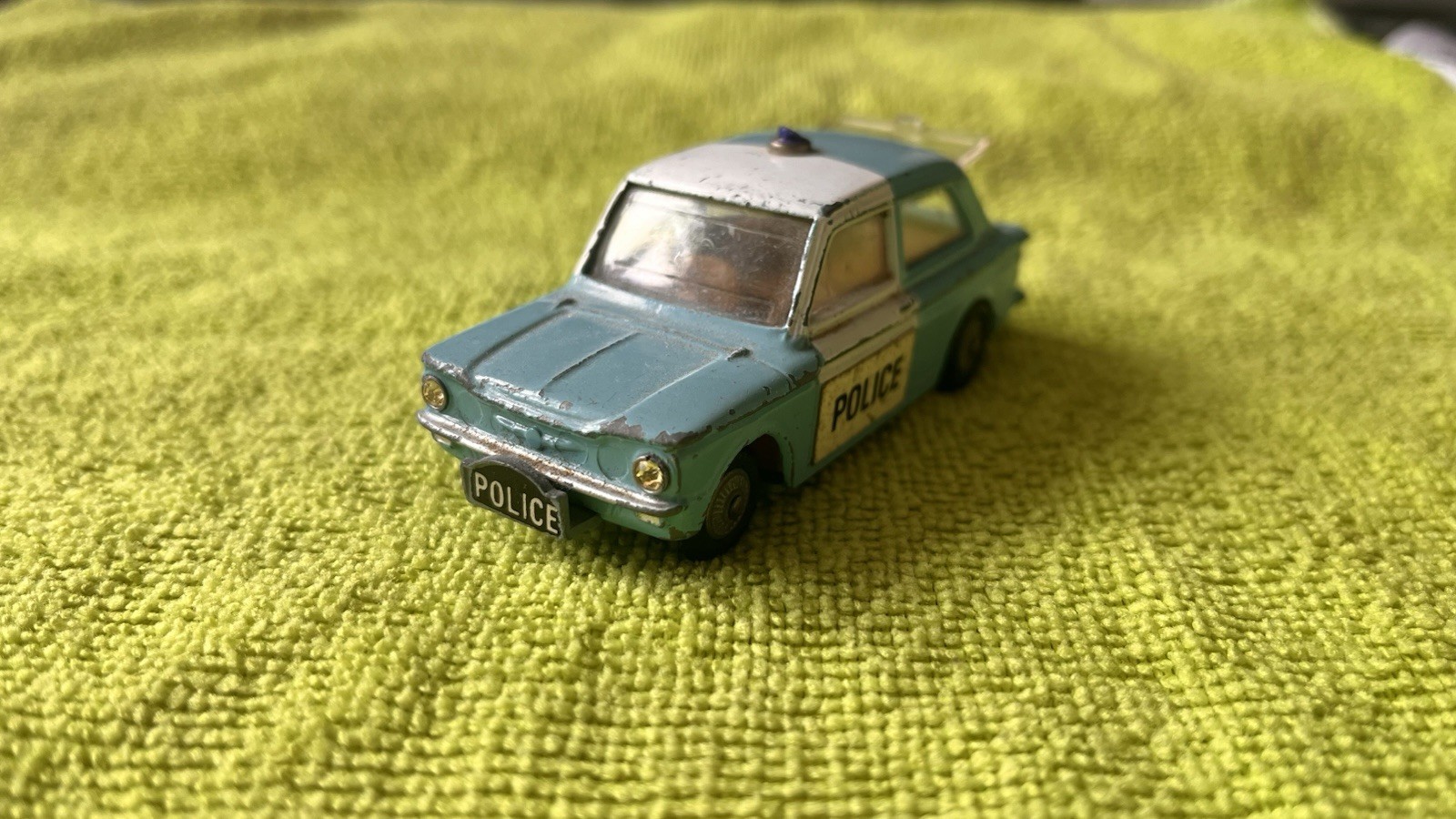 CORGI TOYS RENAULT 5TS Police 1979 référence no 428 neuve en boite EUR 60,00 - FR