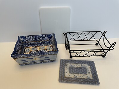 Temptations Old World Blue 1 Qt Pan Dish With Wire Rack and Trivet