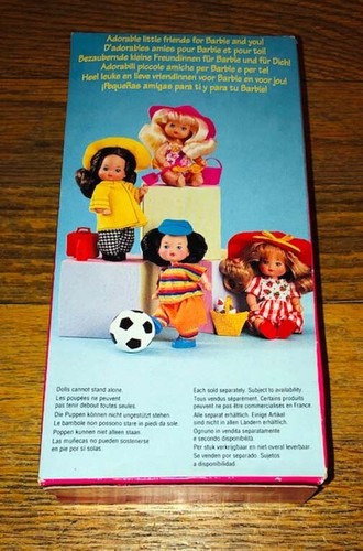Mattel 1993 Barbie Li'l Friends HTF 4" Doll European Version Strawberries NRFB - Picture 2 of 2