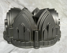 NORDIC WARE Cathedral Bundt Cake Pan Heavy Ca...