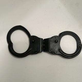 Handcuffs Hungarian Training