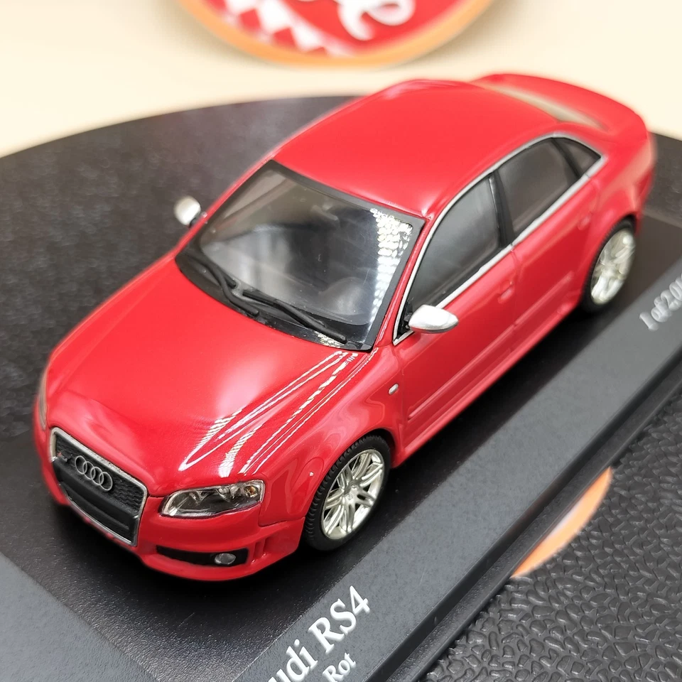 MINICHAMPS 1/43 Audi RS4 Red metallic 2005 400014600 diecast model - Image 2 of 4