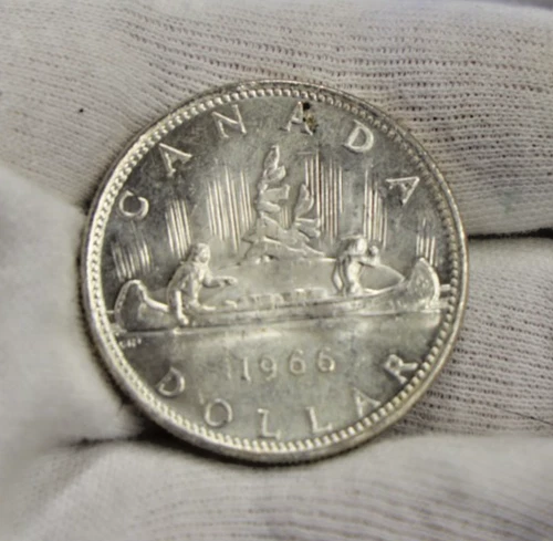 1966 Canada Silver Dollar $1 .800 Nice Unc