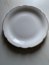 Weißer Teller mit Goldrand - Vintage Geschirr
