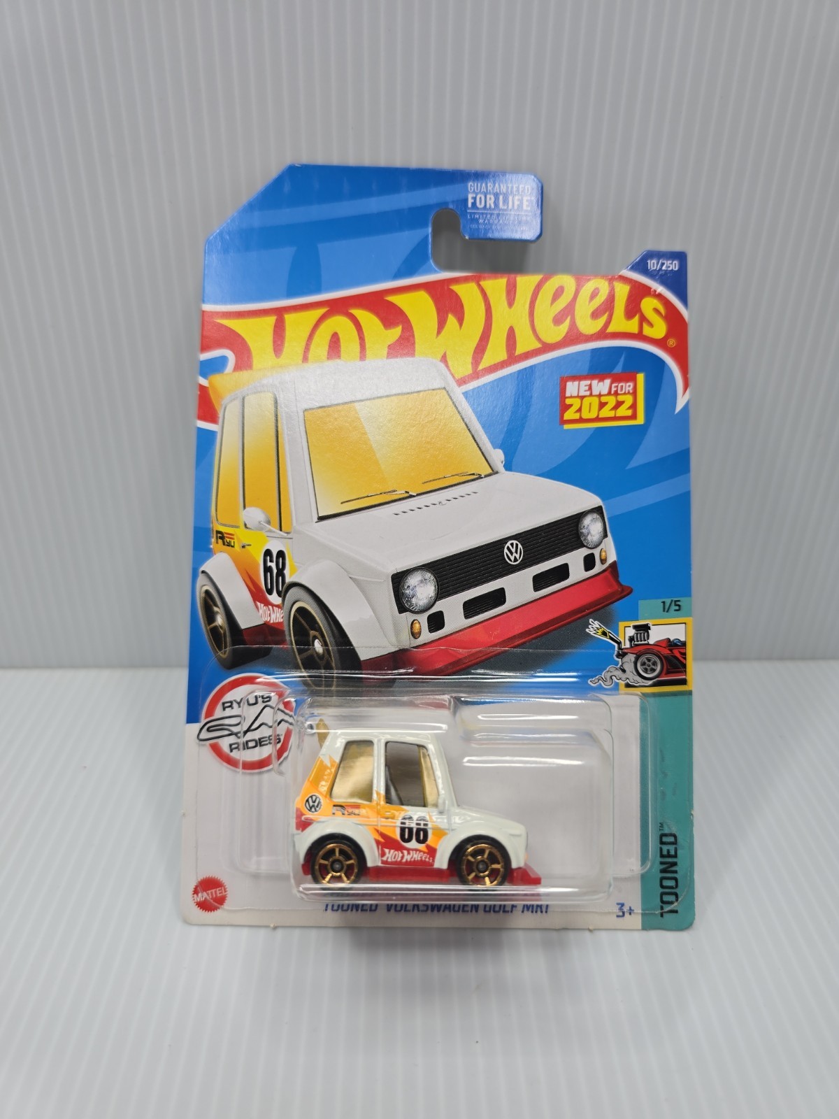 2022 Hot Wheels Tooned Tooned Volkswagen Golf MK1 White 10/250