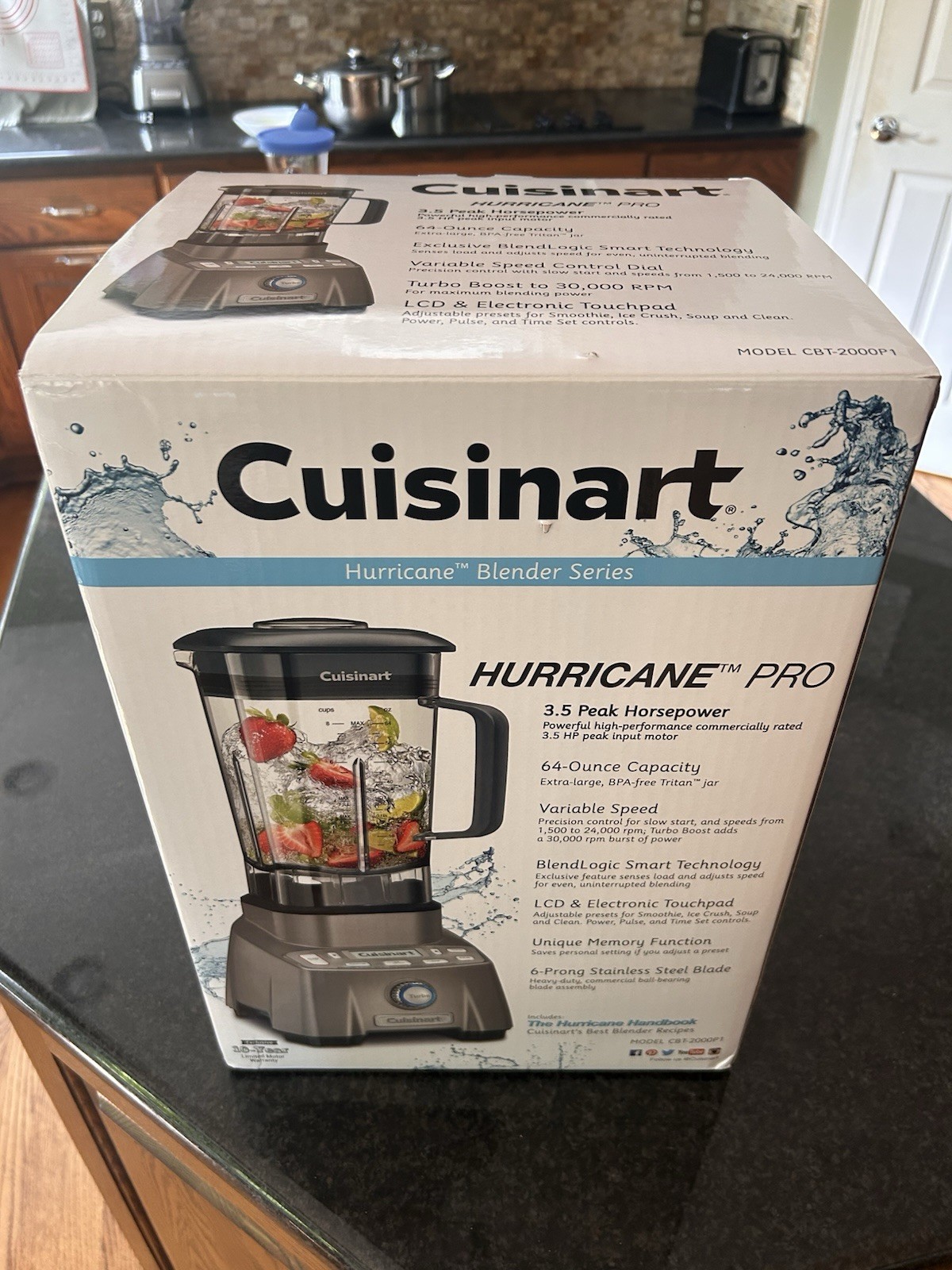 Cuisinart Hurricane Pro 3.5 Peak HP Blender 64 Oz Capacity