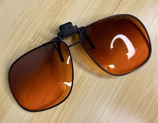 Vintage BlueBlocker Aviator Clip-on Sunglasses High Resolution Black Metal Frame