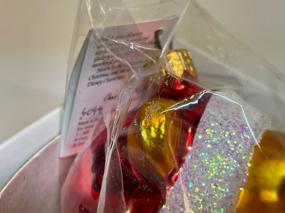 Christopher Radko Disney's Pooh & Piglet Limited Edition Ornament "Best Friends" - Image 3 of 4