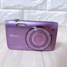 Nikon COOLPIX S3500 Digital Camera 20.0MP 7x Optical with Accessories Purple