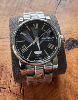 Montblanc 4810-401 Automatik Stahl Ziffernblatt Schwarz
