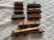 Trix-Express 9 verschiedene Güterwagen