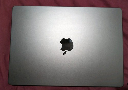 MACBOOK PRO (14, M4 PRO)14-Core CPU/ 20-Core GPU 14-inch (Late 2024) 1TB/LOCKED!