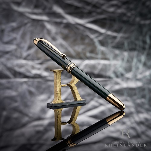 Montblanc The Origin Collection Classique Rollerball Green Resin ID 131343 - Picture 1 of 6