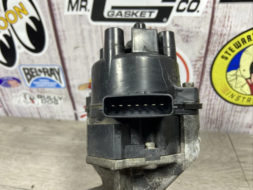 96 97 98 GEO TRACKER 1.6L DISTRIBUTOR Used - Image 2 of 4